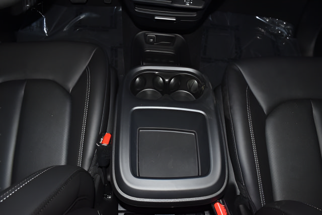 New 2026 Chrysler Pacifica Select AWD/4WD image 19