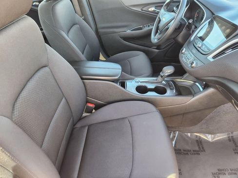 Used 2024 Chevrolet Malibu LT image 15
