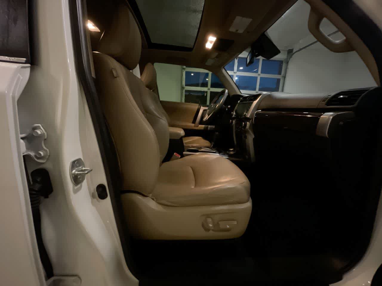 Certified 2022 Toyota 4Runner Limited AWD/4WD image 25