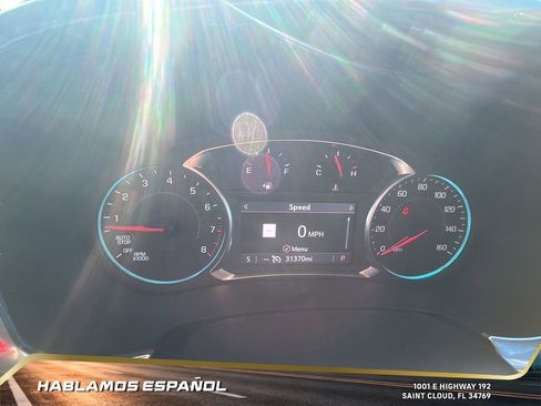 Used 2023 Chevrolet Traverse RS image 19