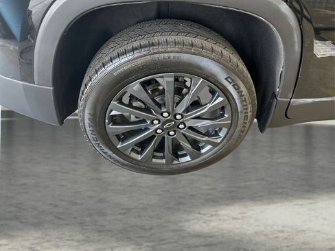 Used 2023 Chevrolet Traverse RS w/ LPO, Floor Liner Package AWD/4WD image 21