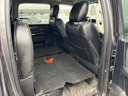 Used 2017 RAM 1500 Laramie w/ Convenience Group image 17