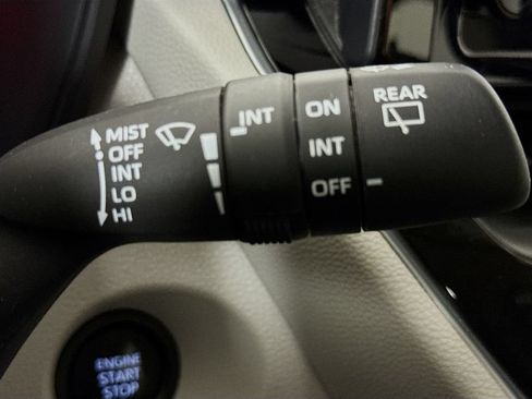 Used 2024 Toyota Corolla Cross LE FWD image 12