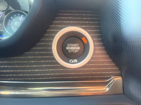 Used 2021 RAM 1500 Limited AWD/4WD image 26