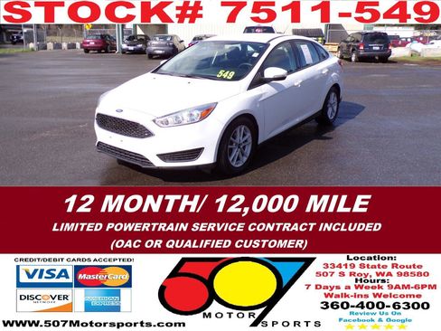 Used 2017 Ford Focus SE image 2