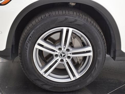 Used 2021 Mercedes-Benz GLC 300 image 12