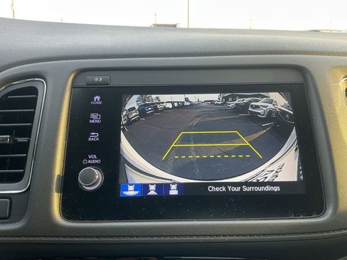 Used 2022 Honda HR-V EX image 17