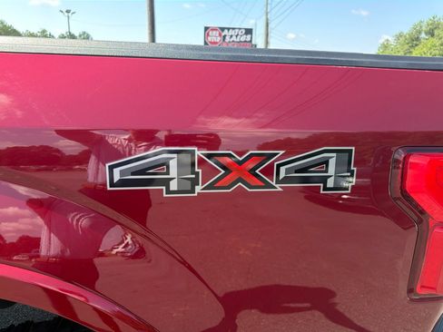Used 2018 Ford F150 Platinum w/ Equipment Group 701A Luxury AWD/4WD image 18