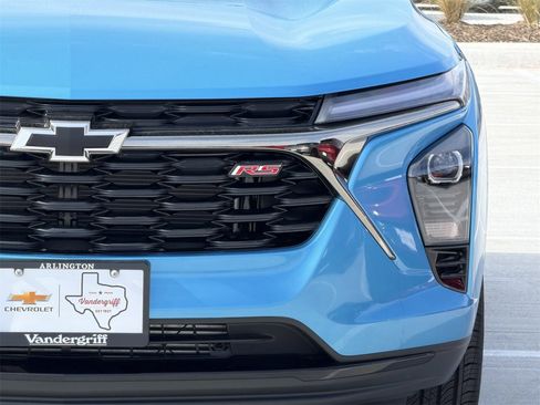 New 2026 Chevrolet Trax RS image 8