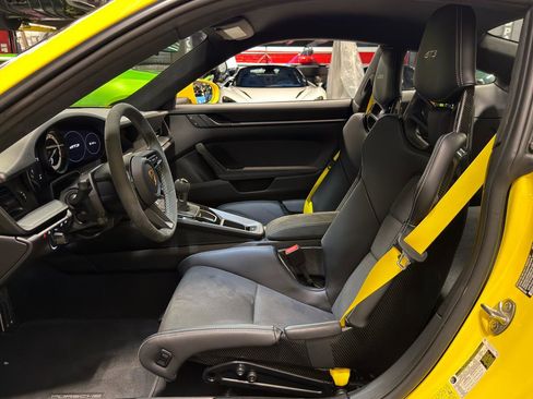 Used 2022 Porsche 911 GT3 image 13