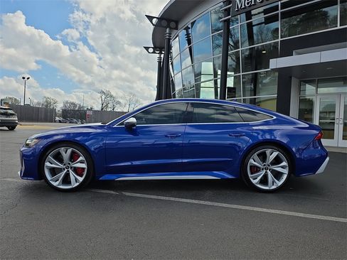Used 2023 Audi RS 7 Sportback image 2