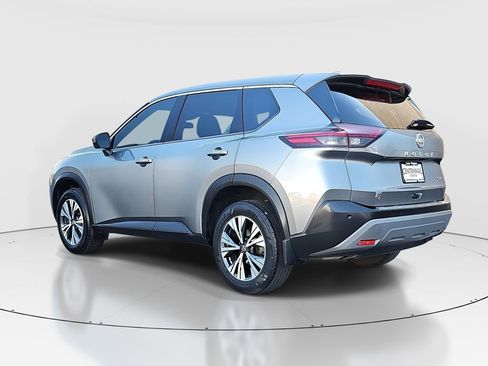 Used 2021 Nissan Rogue SV image 7