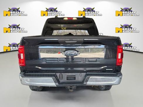 Used 2022 Ford F150 XLT w/ XTR Package AWD/4WD image 5