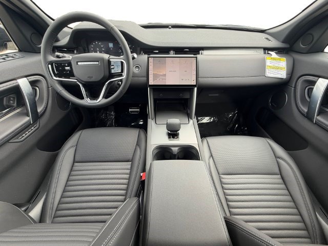New 2026 Land Rover Discovery Sport Landmark AWD/4WD image 12