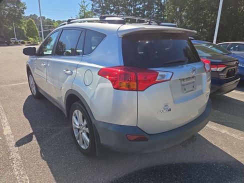 Used 2014 Toyota RAV4 Limited w/ Technology Package AWD/4WD image 5