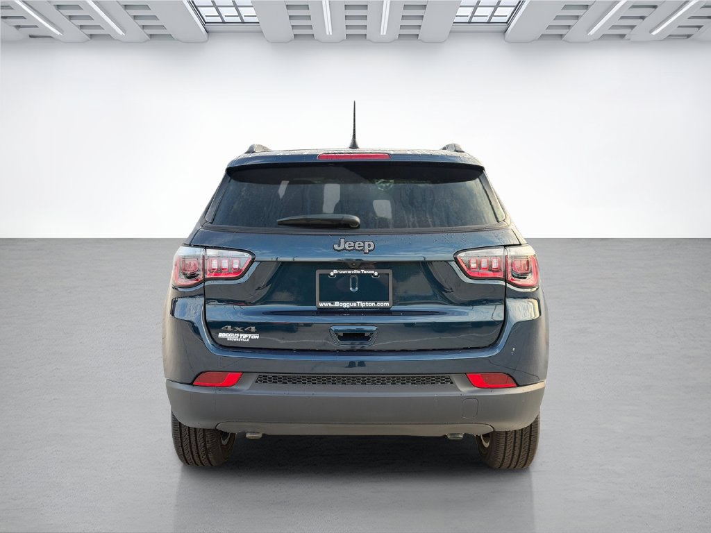 New 2026 Jeep Compass Latitude AWD/4WD image 4