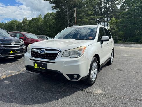Used 2014 Subaru Forester 2.5i Limited AWD/4WD image 9