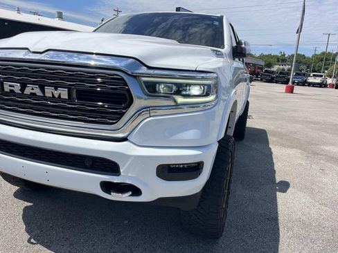 Used 2023 RAM 1500 Limited w/ Body Color Bumper Group AWD/4WD image 9