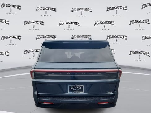 New 2026 Lincoln Navigator L Reserve w/ Jet Appearance Package image 4