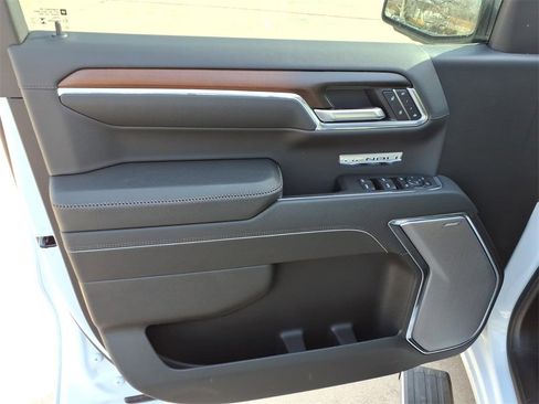 New 2026 GMC Sierra 1500 Denali w/ Denali Reserve Package image 16