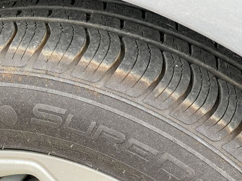 Used 2020 Ford EcoSport SE FWD image 9