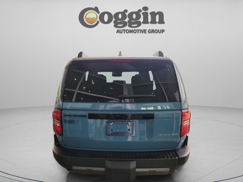 Certified 2024 Toyota Land Cruiser image 4