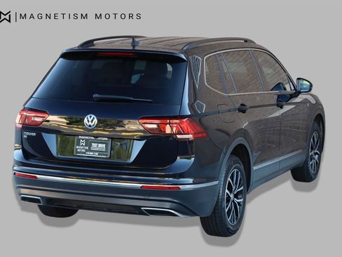 Used 2021 Volkswagen Tiguan SE FWD image 7