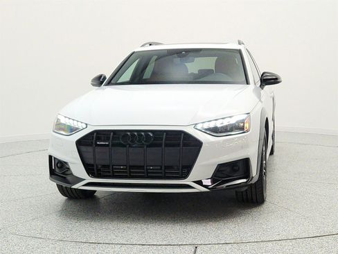 Used 2024 Audi A4 2.0T allroad Premium Plus w/ Premium Plus Package AWD/4WD image 2
