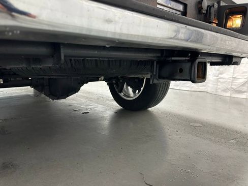 Used 2025 Ford F150 Lariat w/ Equipment Group 501A Mid image 50