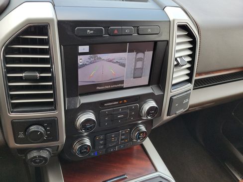 Used 2020 Ford F150 King Ranch w/ Equipment Group 601A Luxury AWD/4WD image 26