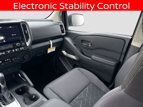 Certified 2025 Nissan Frontier SV w/ SV Convenience Package RWD image 22