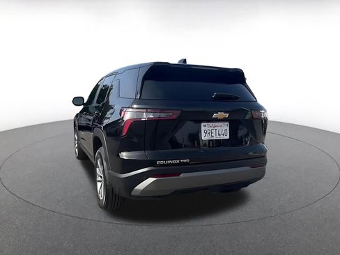 Used 2025 Chevrolet Equinox LT image 11