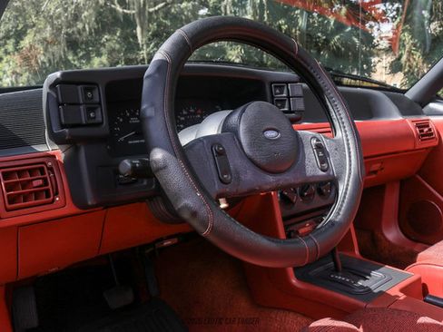 Used 1988 Ford Mustang GT RWD image 38