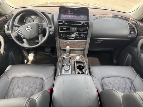 Used 2023 Nissan Armada Platinum w/ Captain's Chairs Package AWD/4WD image 17
