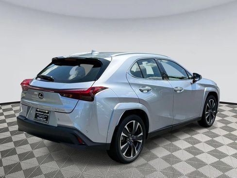 Used 2025 Lexus UX 300h AWD w/ Accessory Package (Z1) image 2