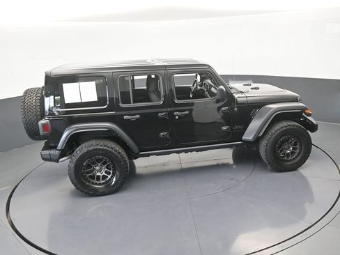 Used 2022 Jeep Wrangler Unlimited Sport w/ Xtreme Recon 35" Tire Package AWD/4WD image 53