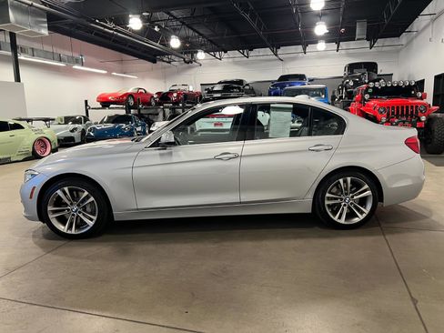 Used 2018 BMW 340i xDrive Sedan w/ Premium Package AWD/4WD image 6