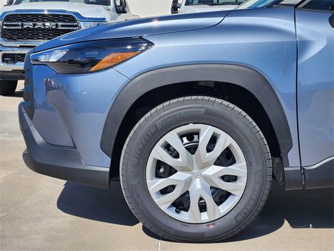 New 2026 Toyota Corolla Cross L image 5