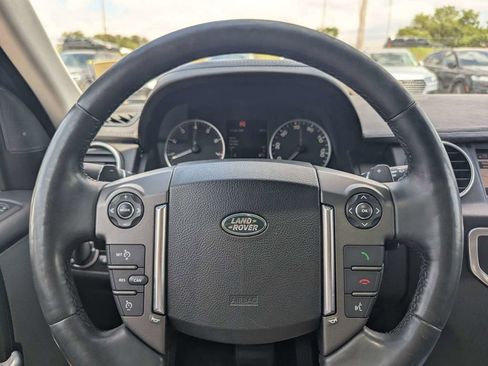 Used 2015 Land Rover LR4 HSE LUX image 29
