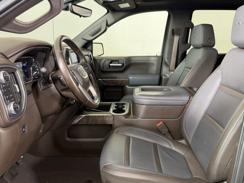 Used 2021 GMC Sierra 1500 Denali w/ Denali Ultimate Package AWD/4WD image 5