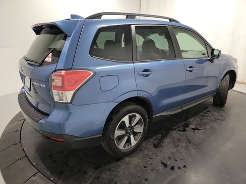 Used 2018 Subaru Forester 2.5i Premium image 9