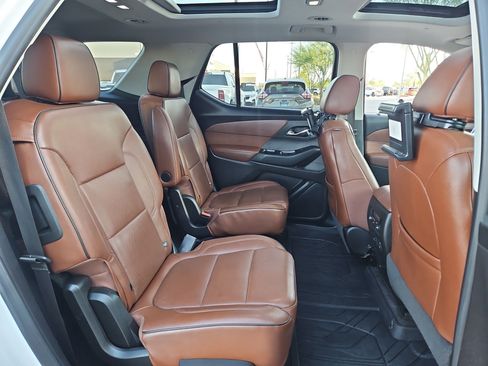 Certified 2019 Chevrolet Traverse High Country w/ LPO, Floor Liner Package AWD/4WD image 29