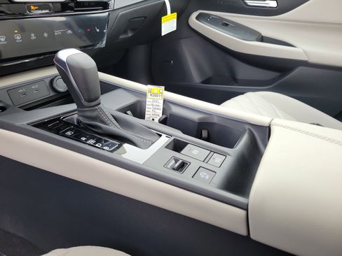 New 2026 Nissan Sentra SL w/ Floor Mat Package FWD image 29