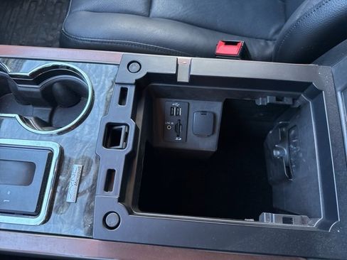 Used 2015 Ford Expedition EL Limited w/ Equipment Group 301A image 26