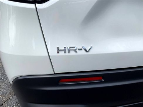 Used 2026 Honda HR-V LX image 23