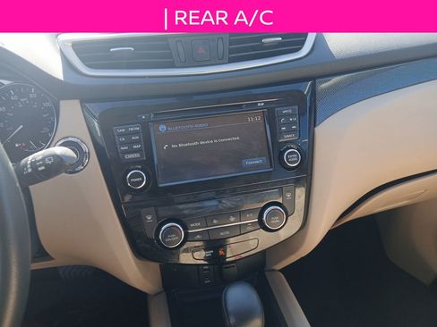 Used 2016 Nissan Rogue SL w/ SL Premium Package image 14