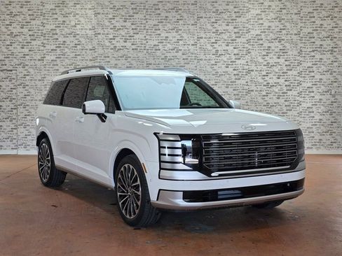 New 2026 Hyundai Palisade Calligraphy FWD image 1