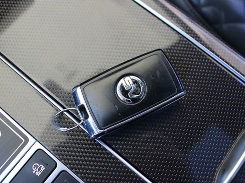 Used 2020 Land Rover Range Rover SV Autobiography Dynamic image 27