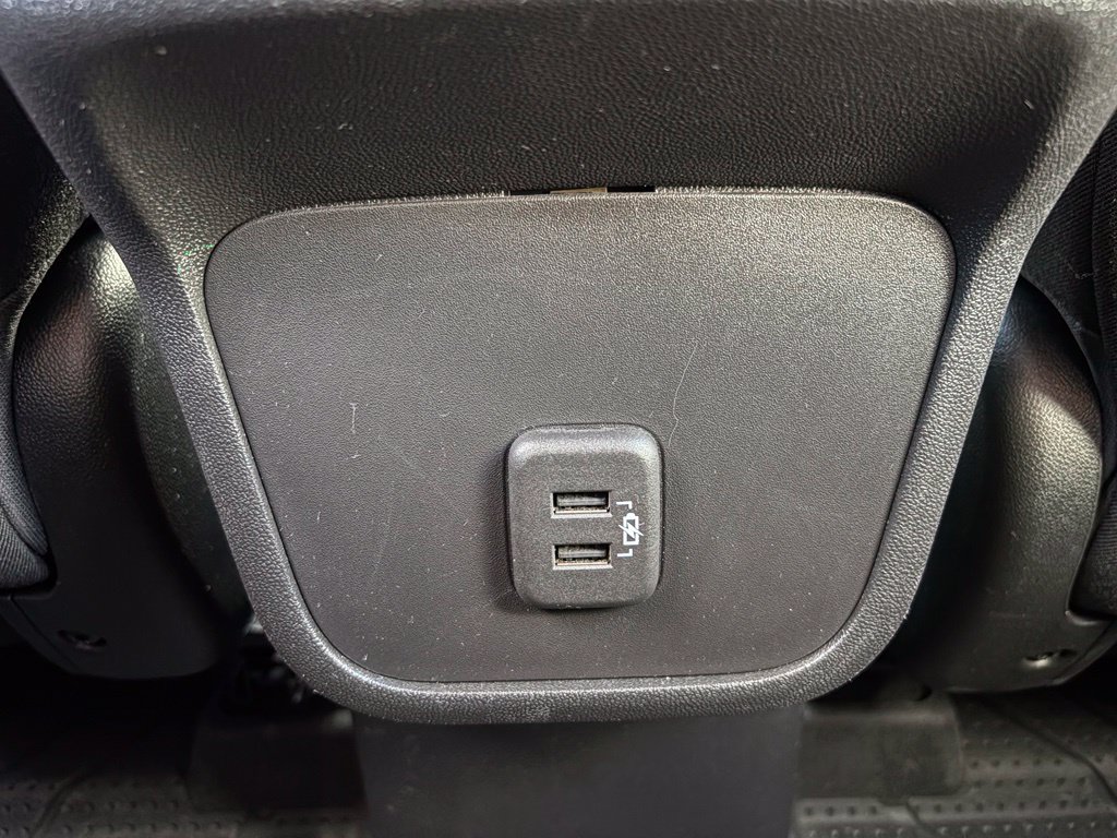 Used 2024 Chevrolet Equinox LT w/ LPO, Floor Liner Package FWD image 37