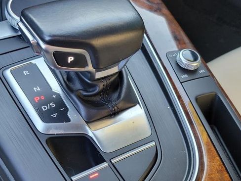 Used 2017 Audi A4 2.0T Prestige image 32